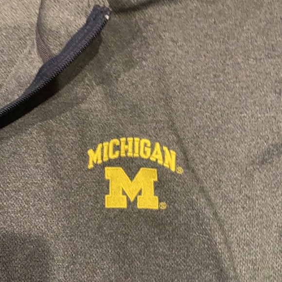 University of Michigan Pullover - Picture 3 of 8